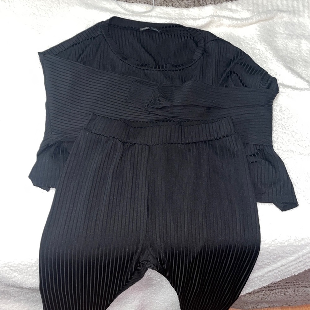 SHEIN Black ribbed matching set, leggings + long sleeve shirt